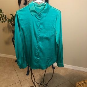 NWOT Green Silky Button Down Top M